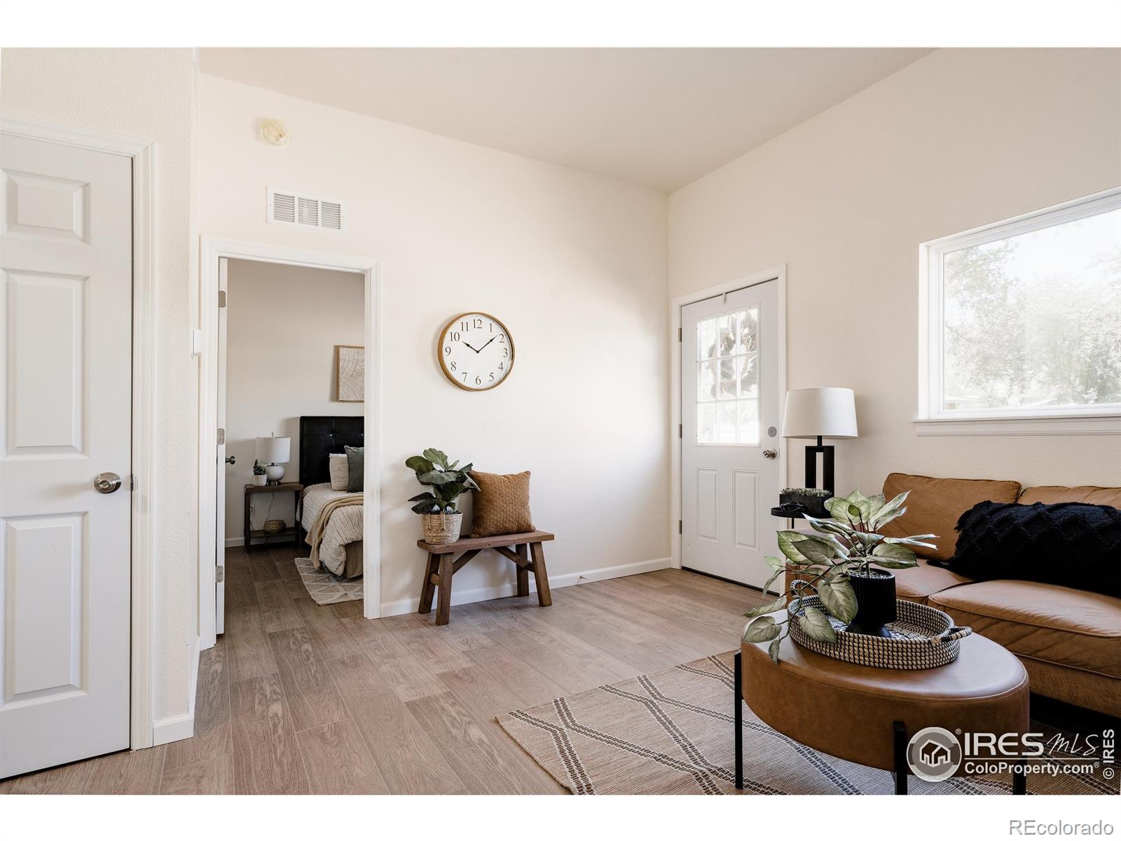 MLS Image #11 for 934  6th street,berthoud, Colorado