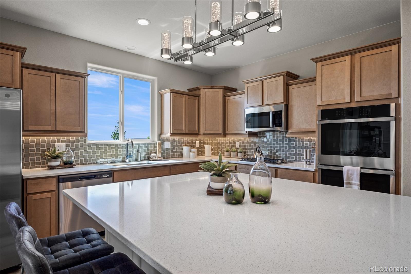 MLS Image #11 for 9389  mayflower gulch way,colorado springs, Colorado