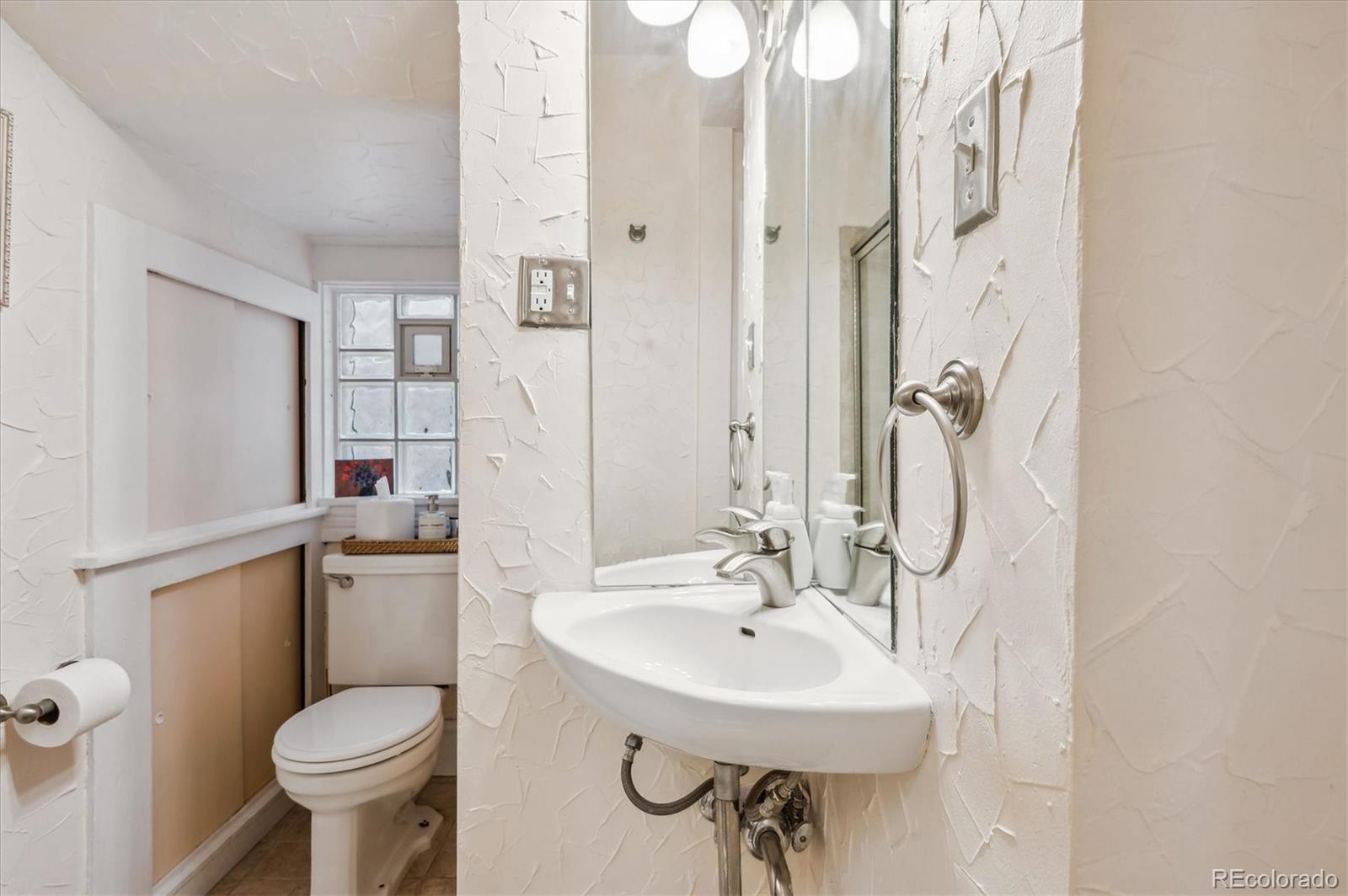 MLS Image #14 for 434 n washington street,denver, Colorado