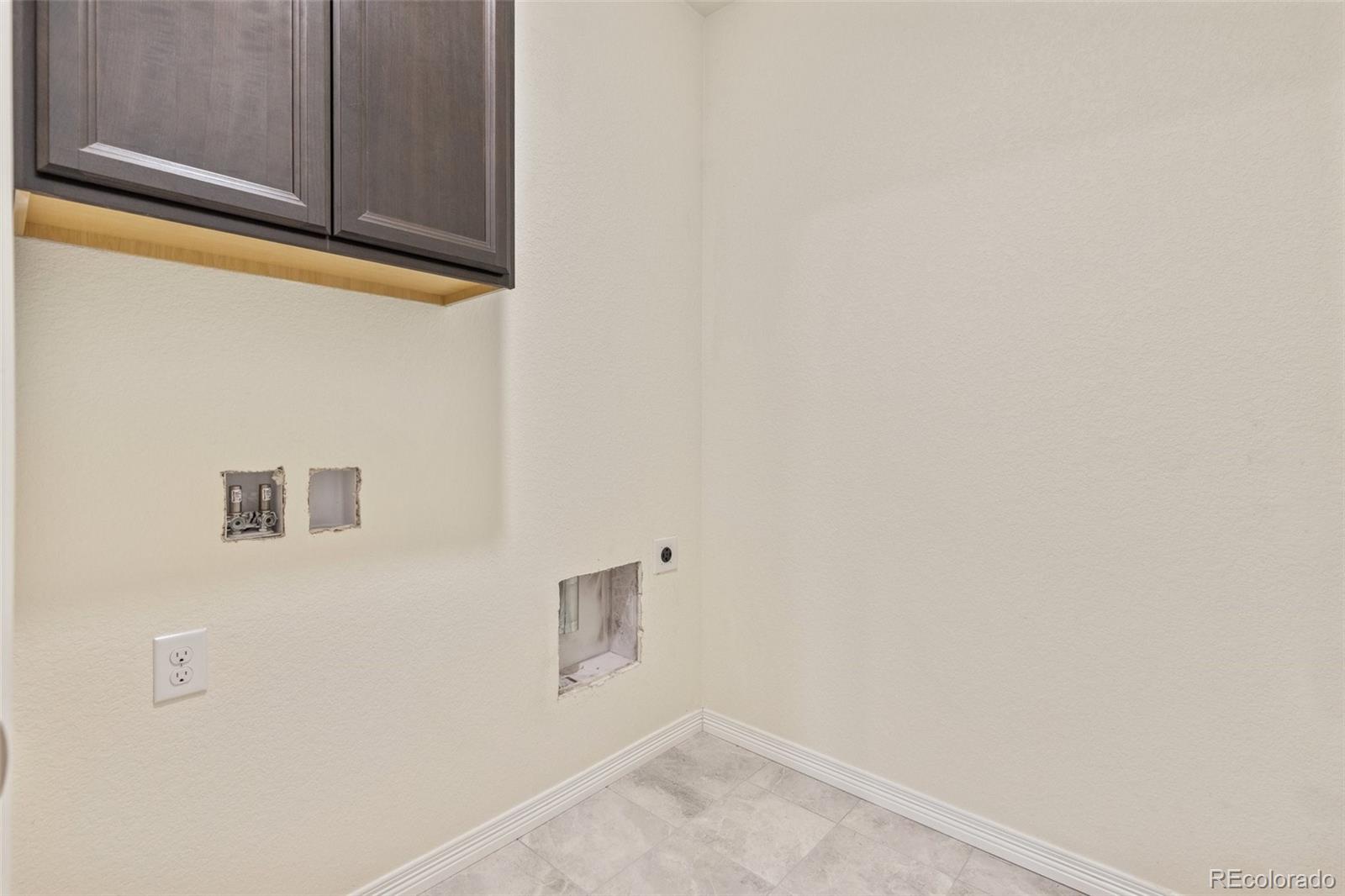 MLS Image #18 for 757  cabot drive,erie, Colorado