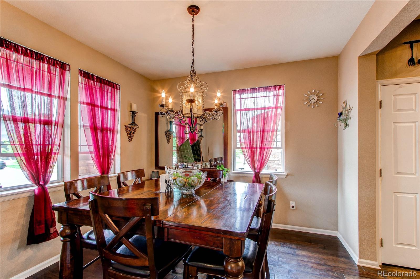 MLS Image #8 for 25120 e maple place,aurora, Colorado