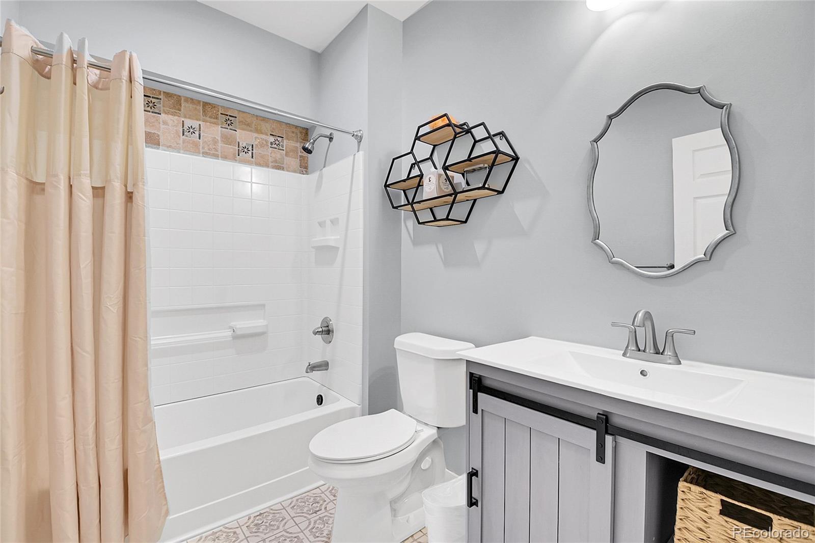 MLS Image #25 for 3612  hudson street,denver, Colorado