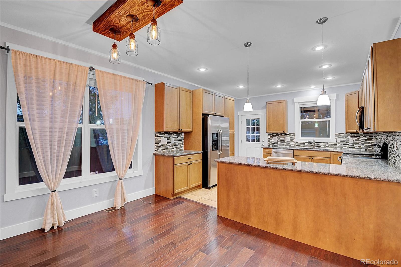 MLS Image #7 for 3612  hudson street,denver, Colorado