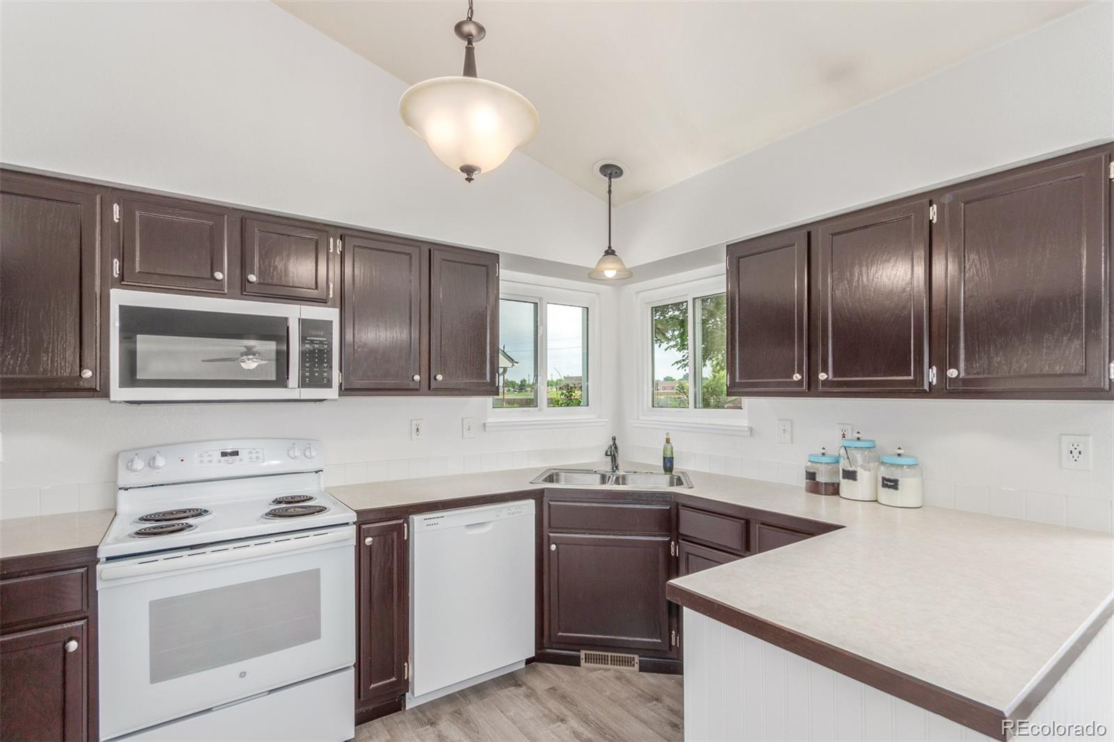 MLS Image #14 for 606  beth avenue,fort lupton, Colorado