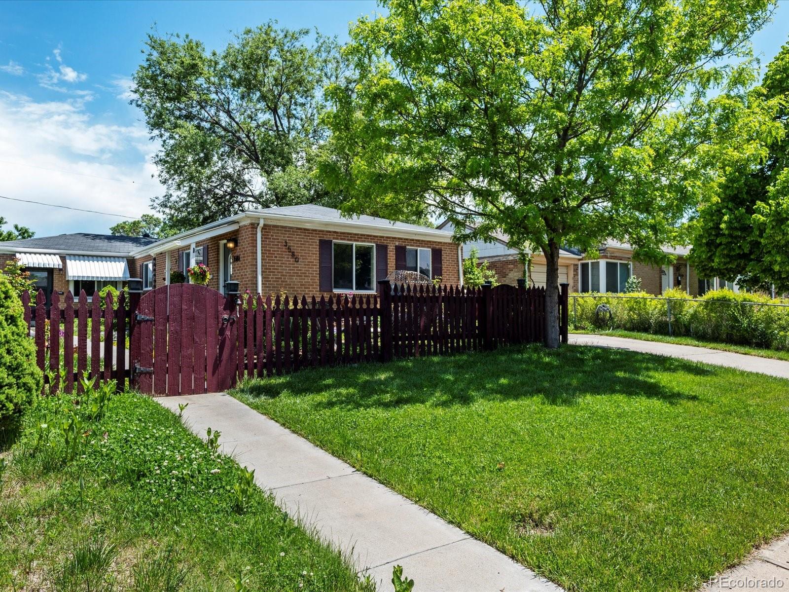 MLS Image #2 for 3580  krameria street,denver, Colorado