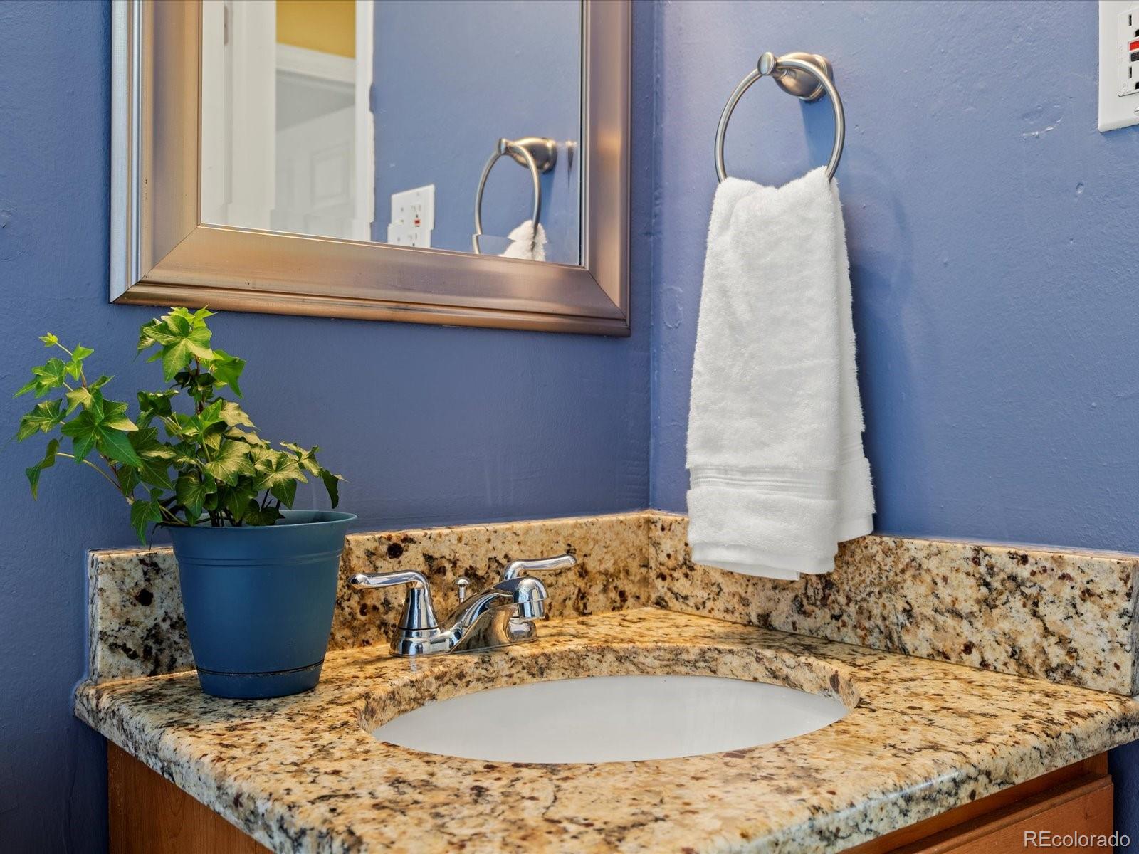MLS Image #25 for 3580  krameria street,denver, Colorado