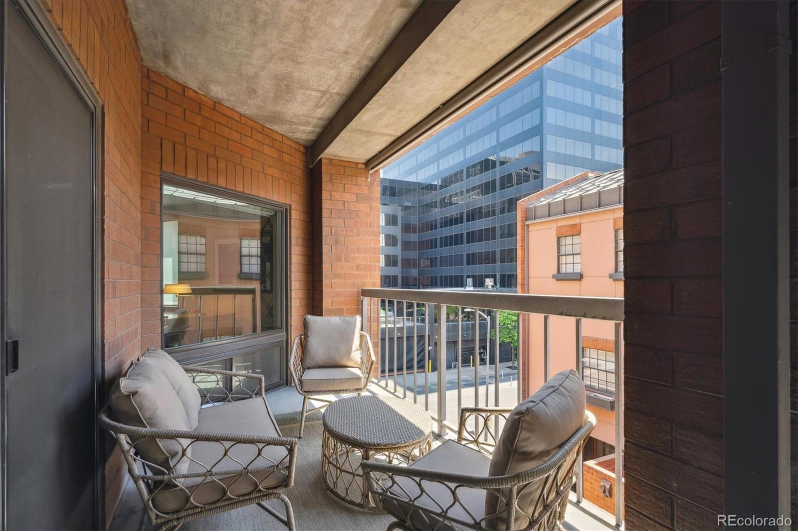 MLS Image #18 for 1512  larimer street,denver, Colorado