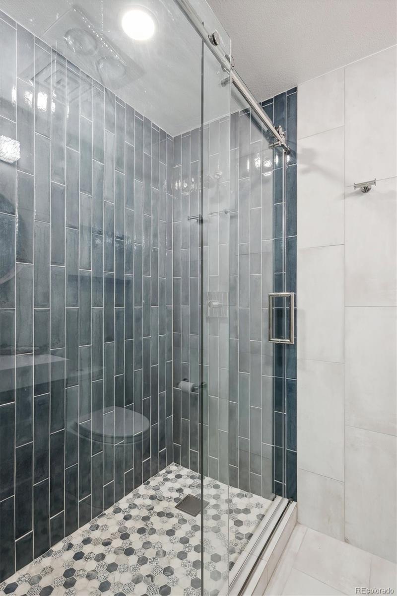 MLS Image #27 for 1512  larimer street,denver, Colorado
