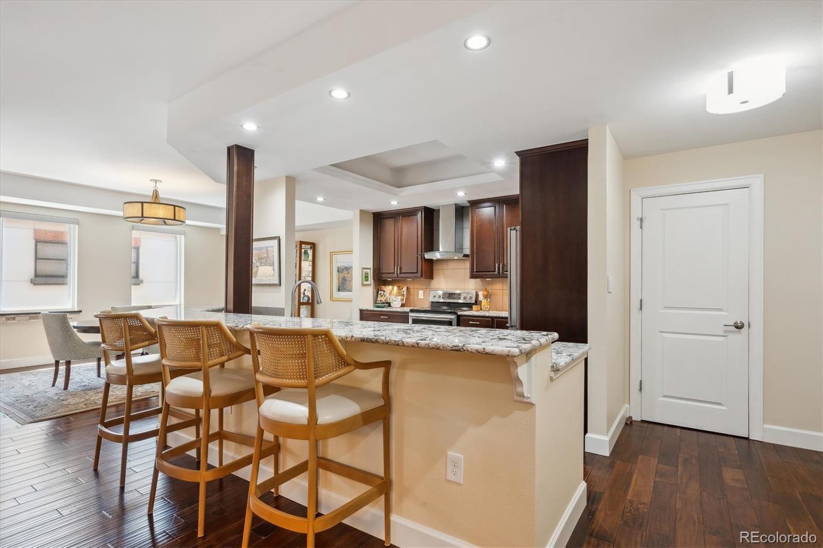 MLS Image #5 for 1512  larimer street,denver, Colorado
