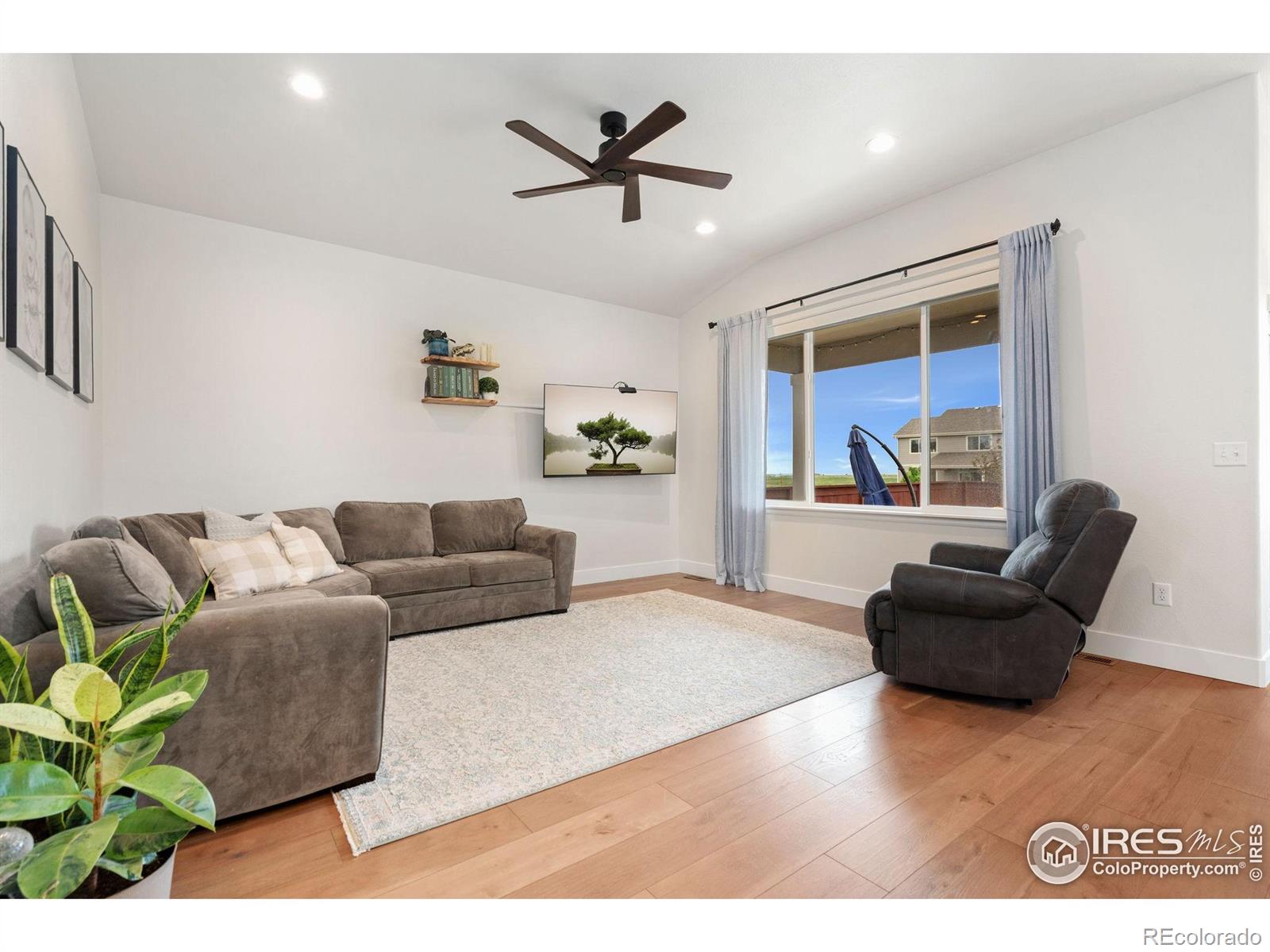 MLS Image #8 for 1789  long shadow drive,windsor, Colorado