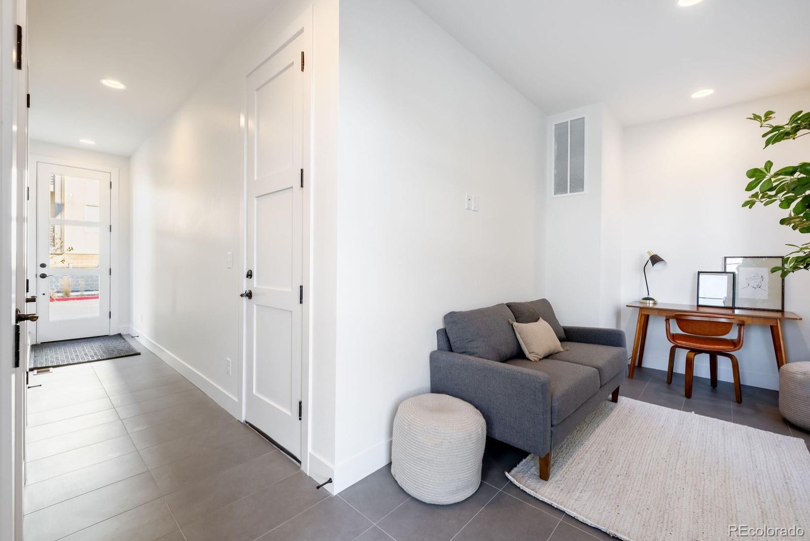 MLS Image #16 for 2920 w parkside place,denver, Colorado