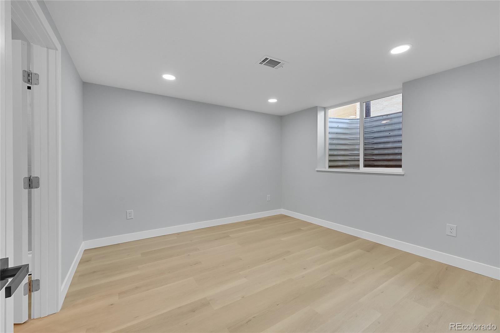MLS Image #21 for 6526 s elmwood street,littleton, Colorado