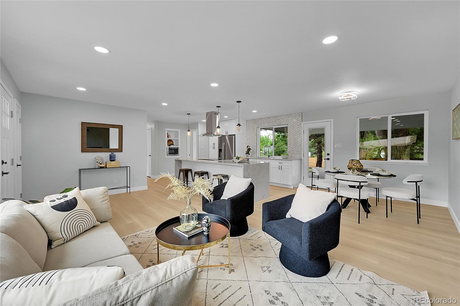 MLS Image #3 for 6526 s elmwood street,littleton, Colorado