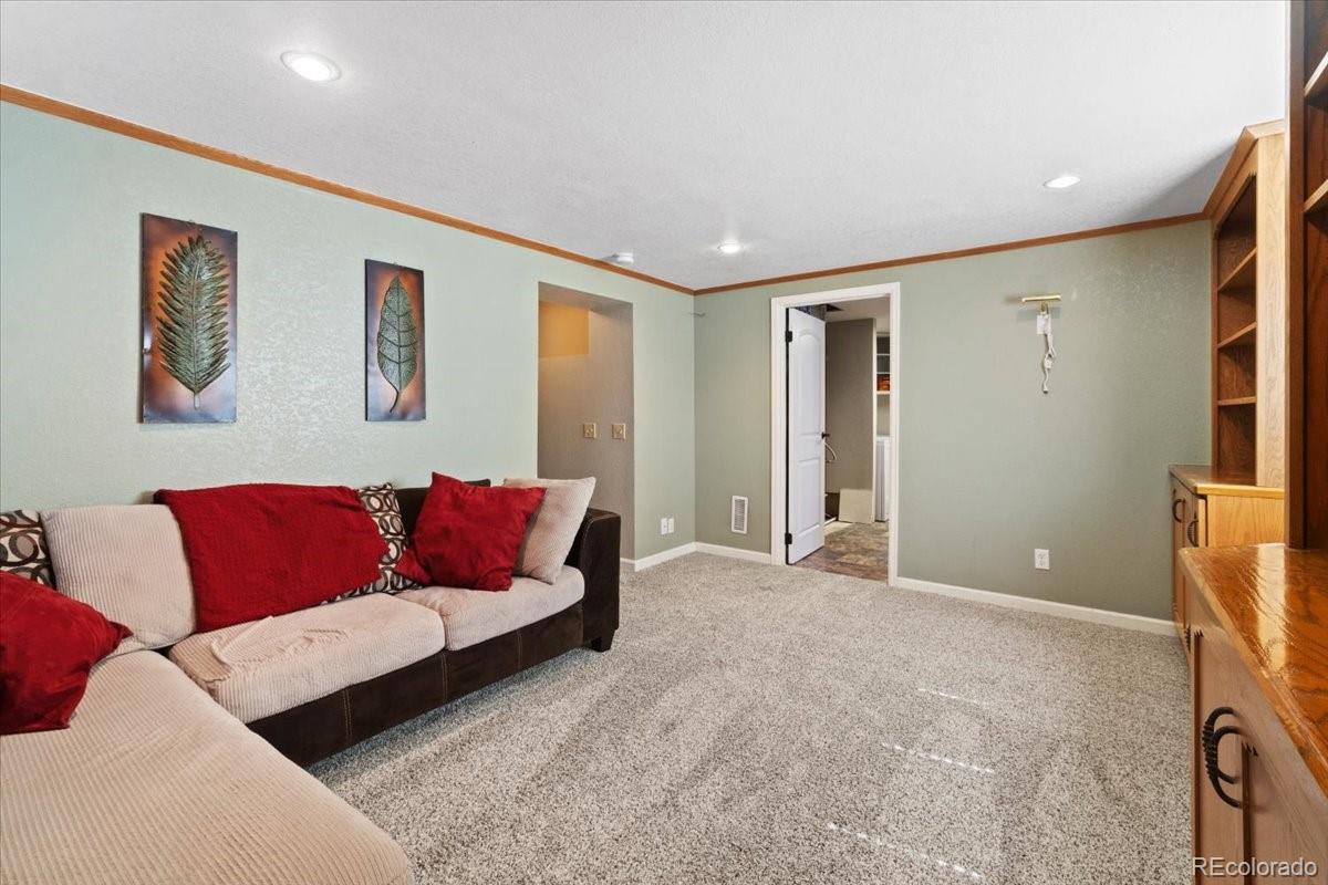 MLS Image #23 for 9816  garwood street,littleton, Colorado