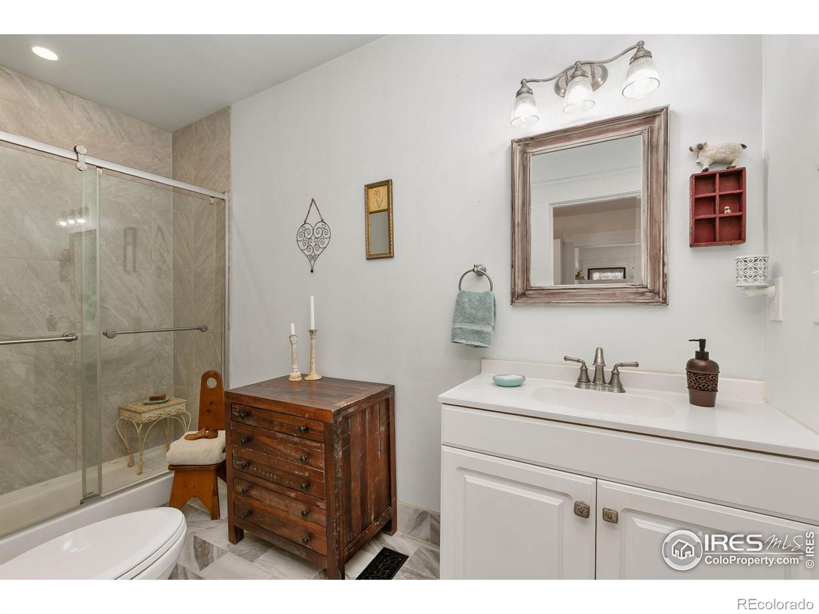 MLS Image #11 for 3730  garfield avenue,wellington, Colorado