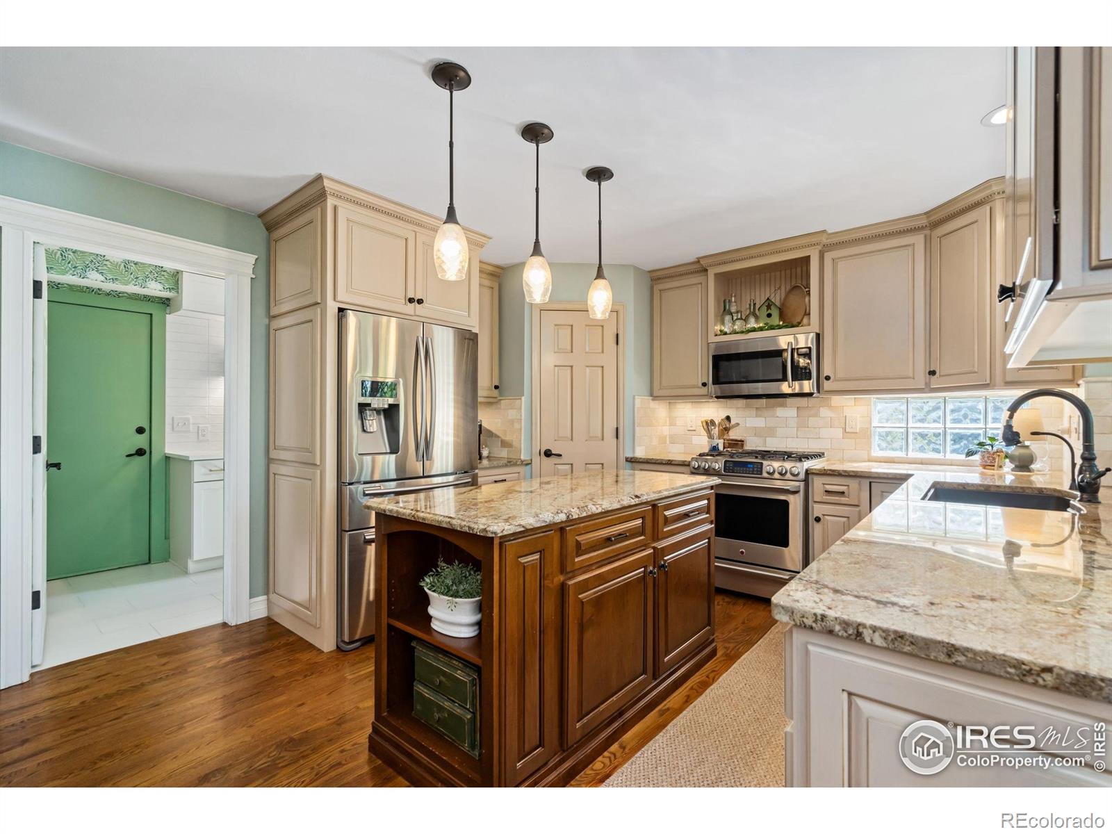 MLS Image #7 for 1315  paragon place,fort collins, Colorado