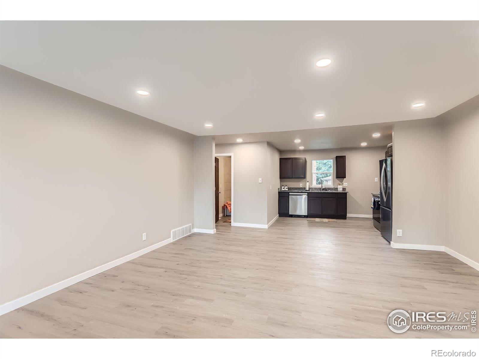 MLS Image #7 for 3014  high drive,evans, Colorado