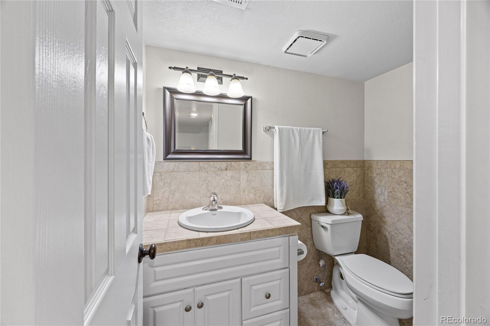 MLS Image #19 for 4860 s salida court,aurora, Colorado