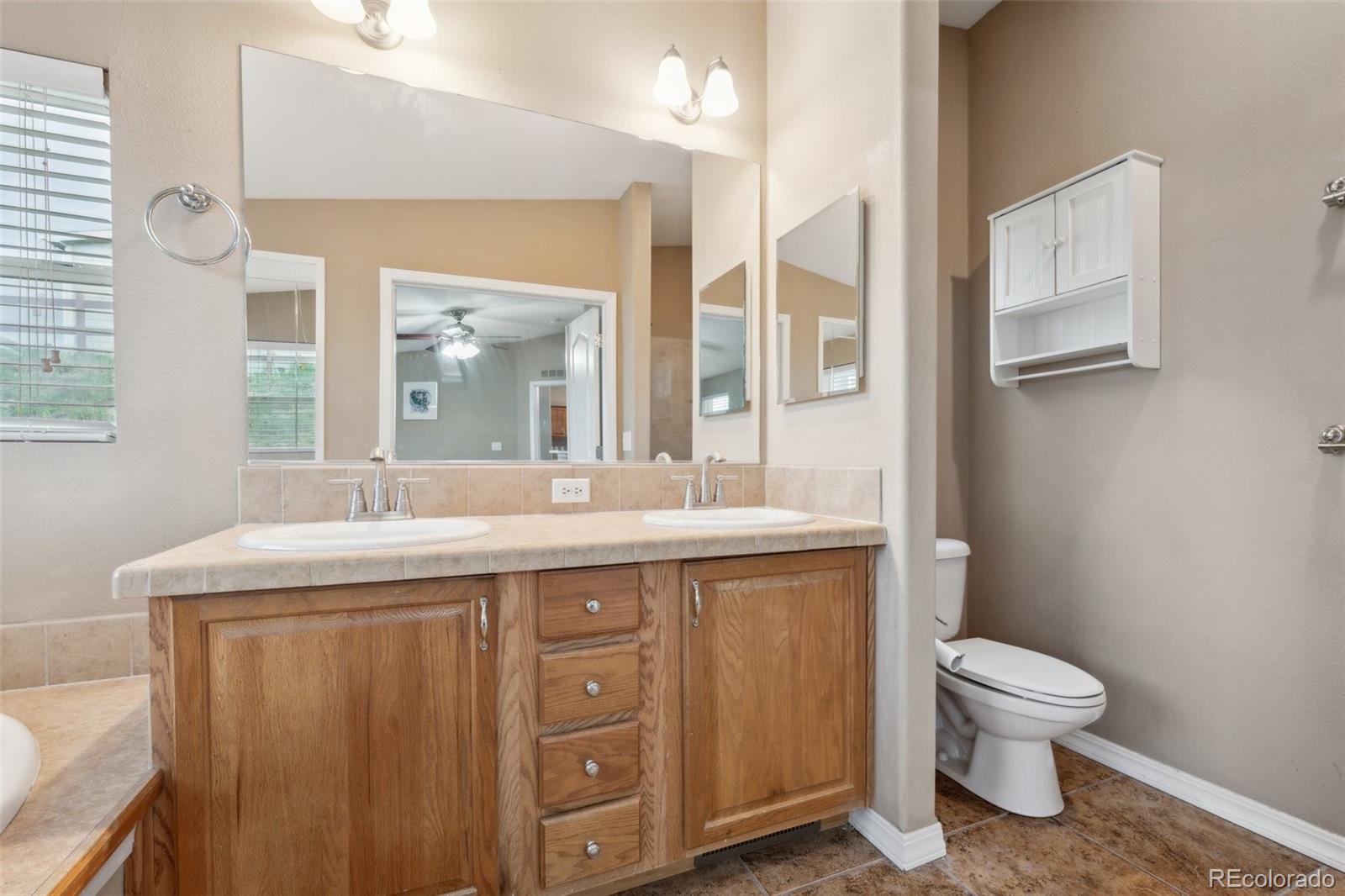 MLS Image #10 for 4481  kingfisher point,colorado springs, Colorado