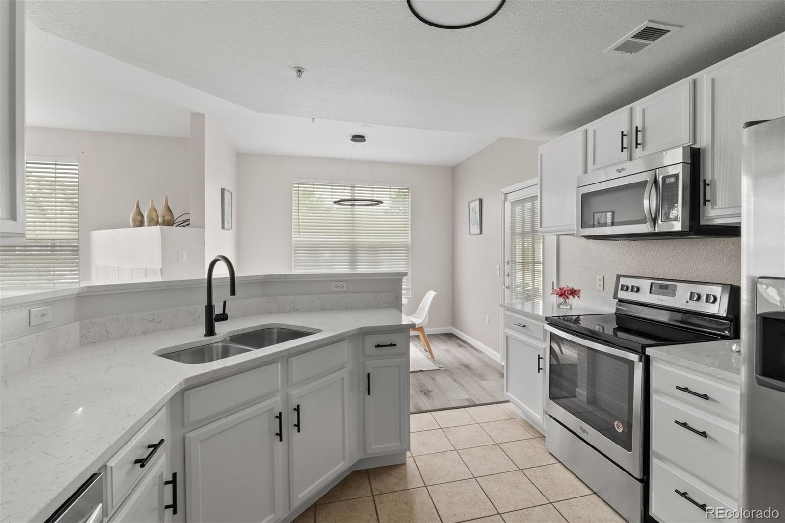 MLS Image #13 for 7440 s blackhawk street,englewood, Colorado
