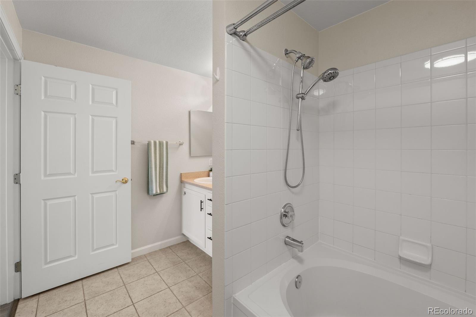 MLS Image #28 for 7440 s blackhawk street,englewood, Colorado