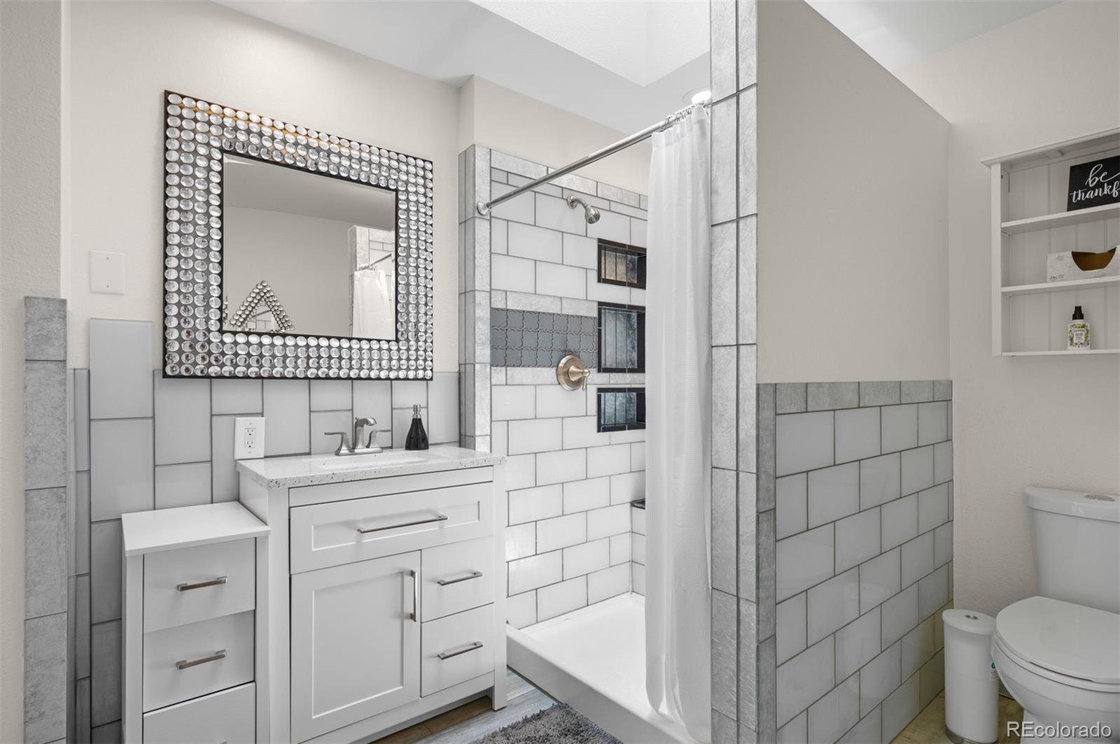 MLS Image #15 for 6031 s pennsylvania street,centennial, Colorado