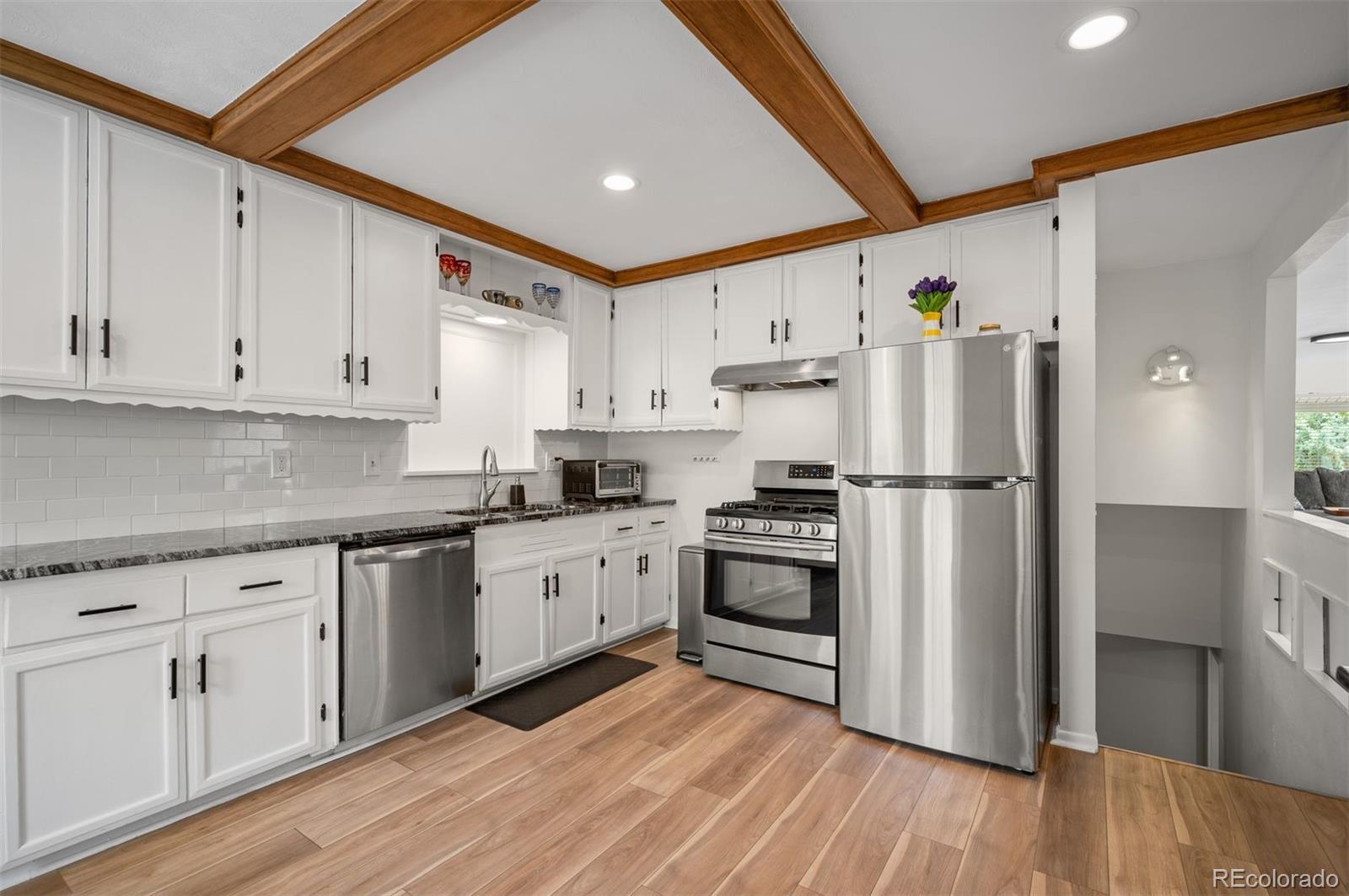MLS Image #7 for 6031 s pennsylvania street,centennial, Colorado
