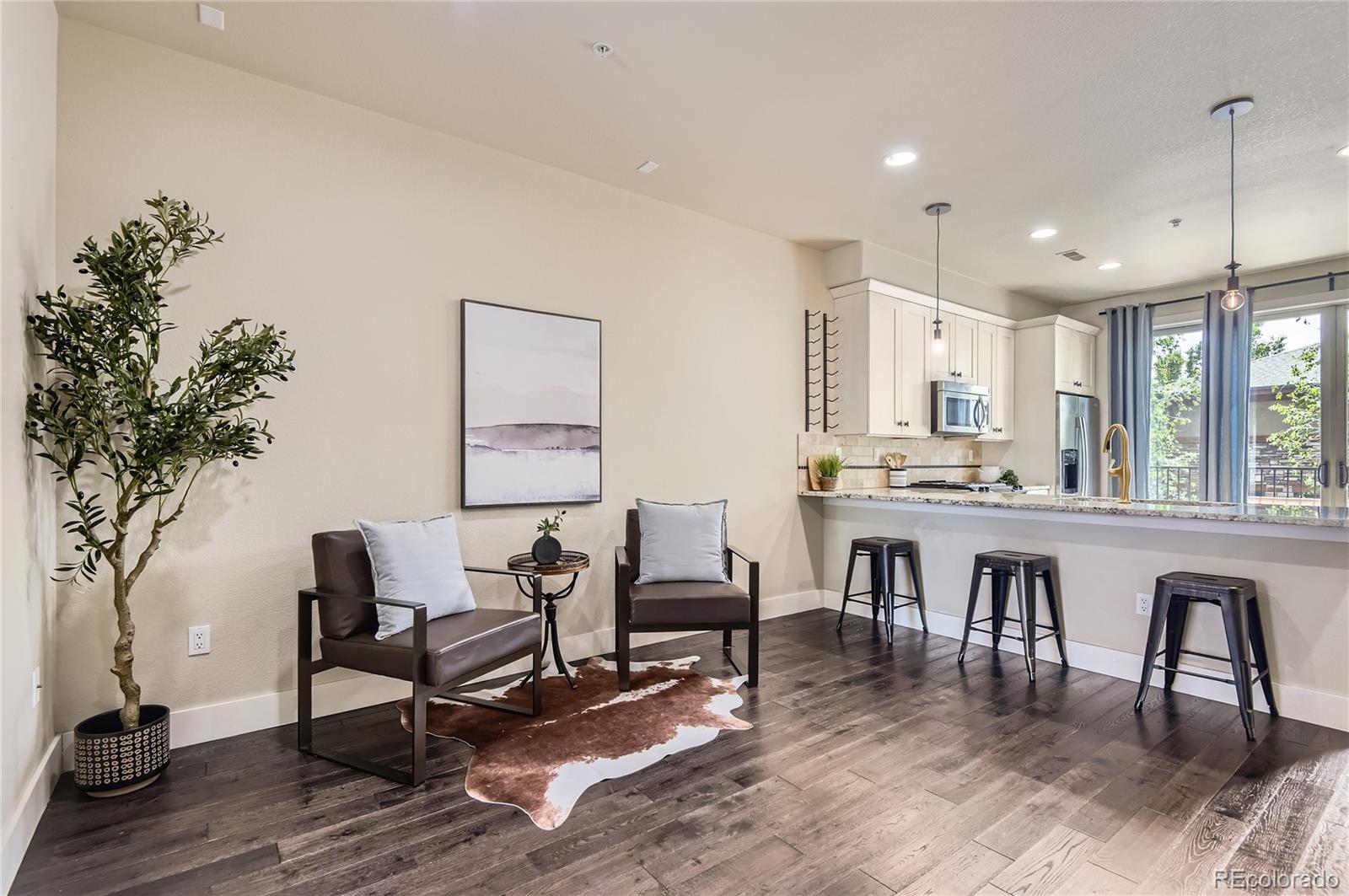 MLS Image #5 for 2700 e louisiana avenue,denver, Colorado