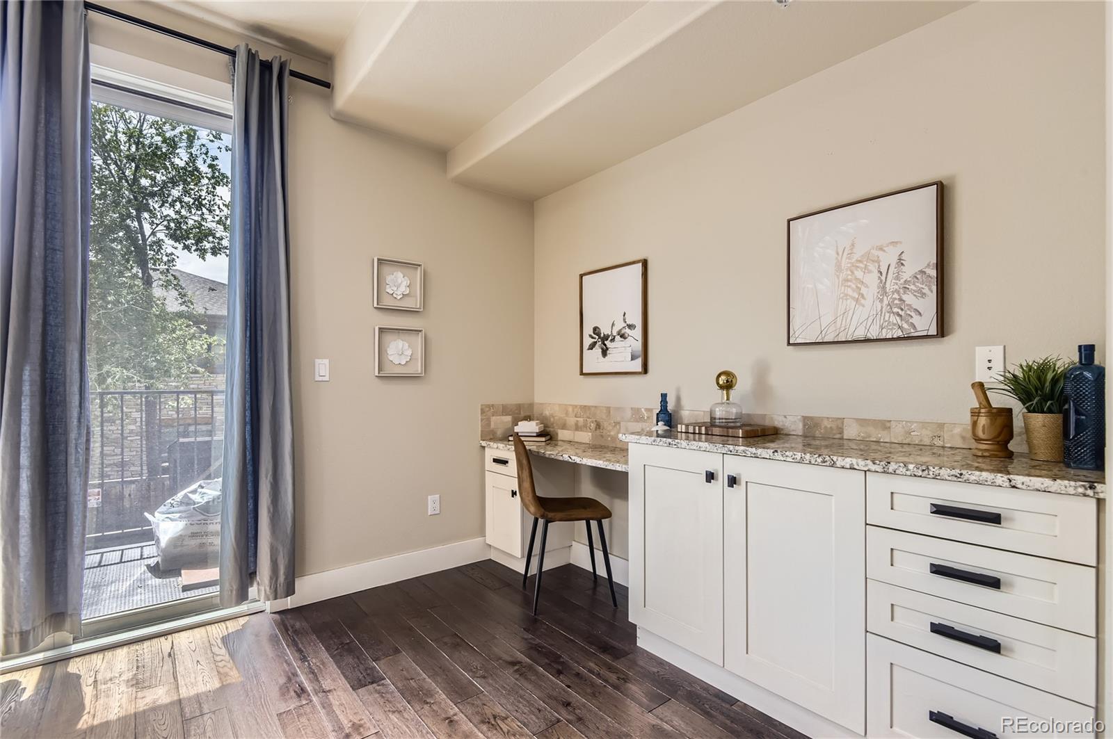 MLS Image #9 for 2700 e louisiana avenue,denver, Colorado