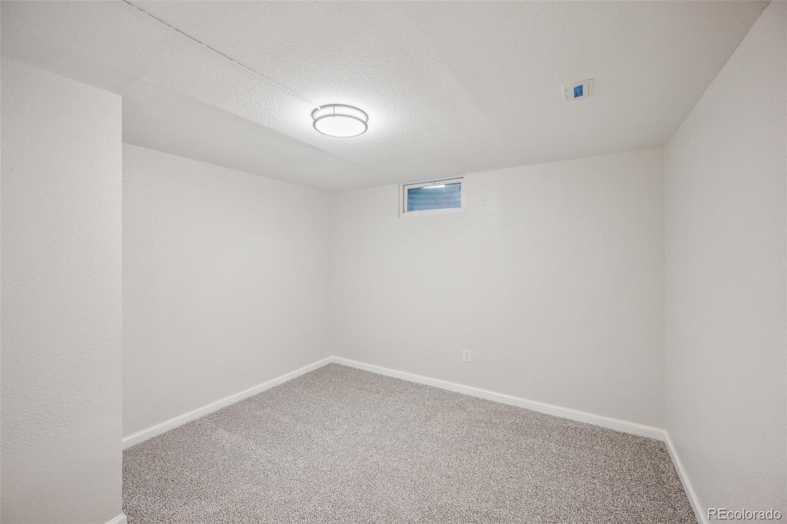 MLS Image #12 for 1219 s yosemite way,denver, Colorado
