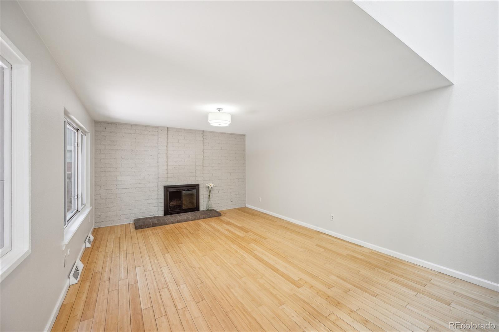 MLS Image #2 for 1219 s yosemite way,denver, Colorado