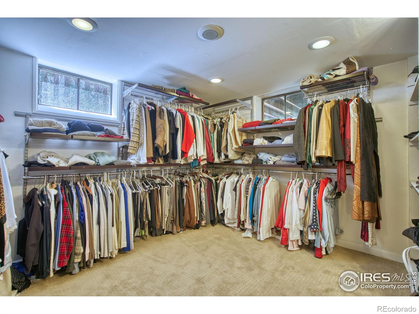 MLS Image #21 for 729  elm street,denver, Colorado