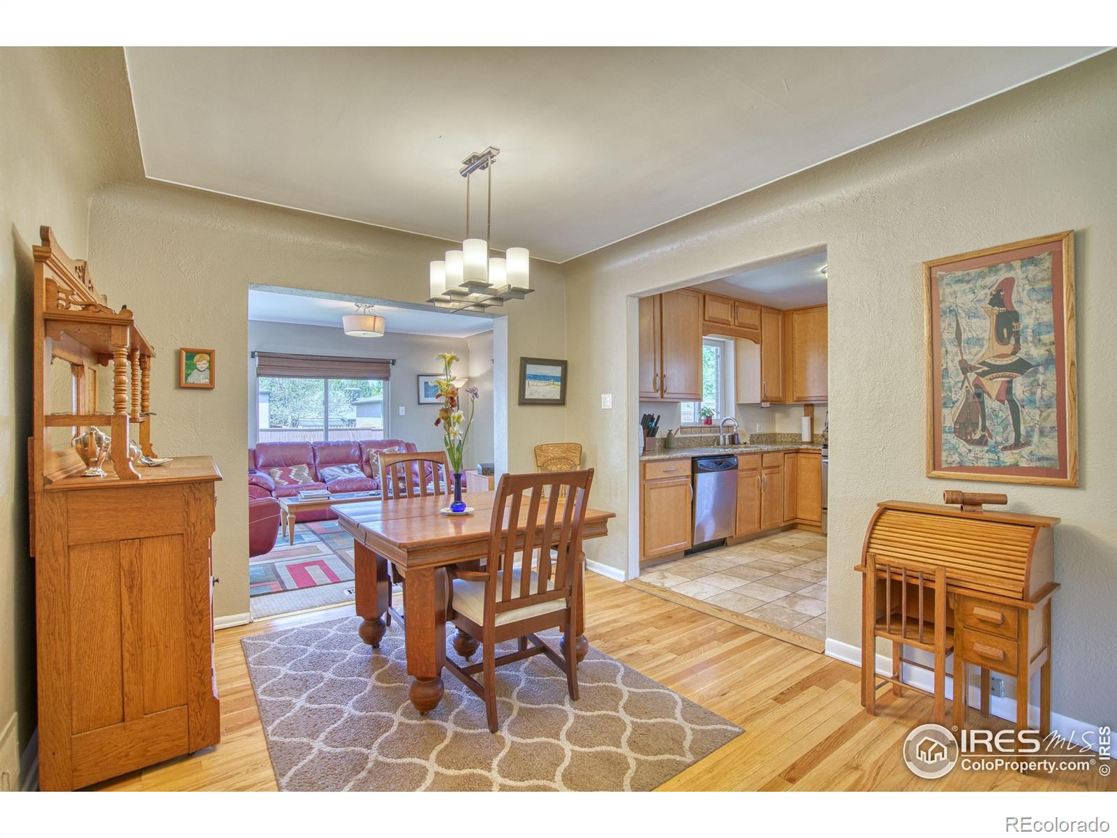 MLS Image #5 for 729  elm street,denver, Colorado