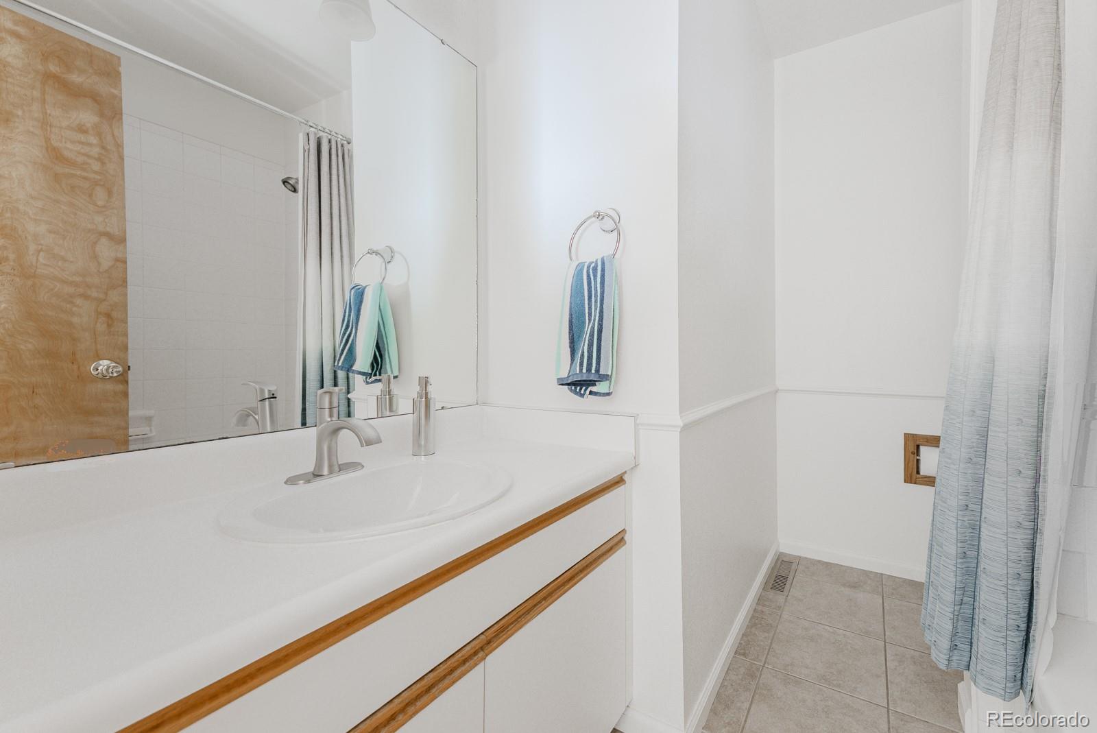 MLS Image #15 for 79  huron court,boulder, Colorado