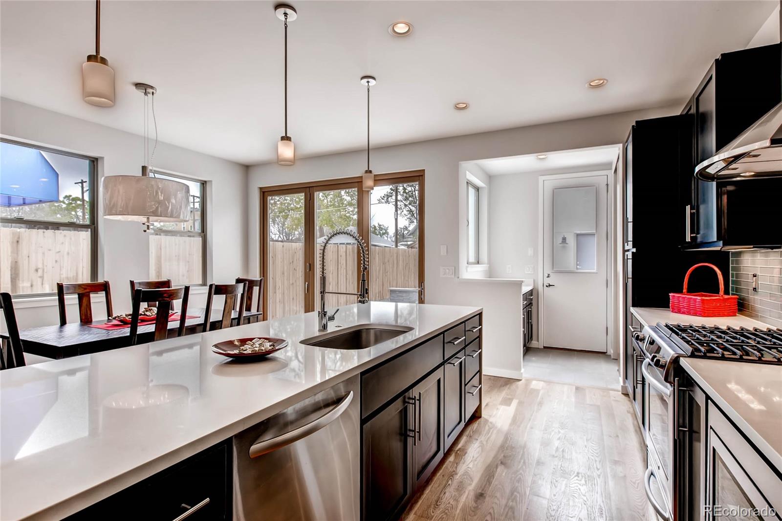 MLS Image #16 for 3963 n utica street,denver, Colorado