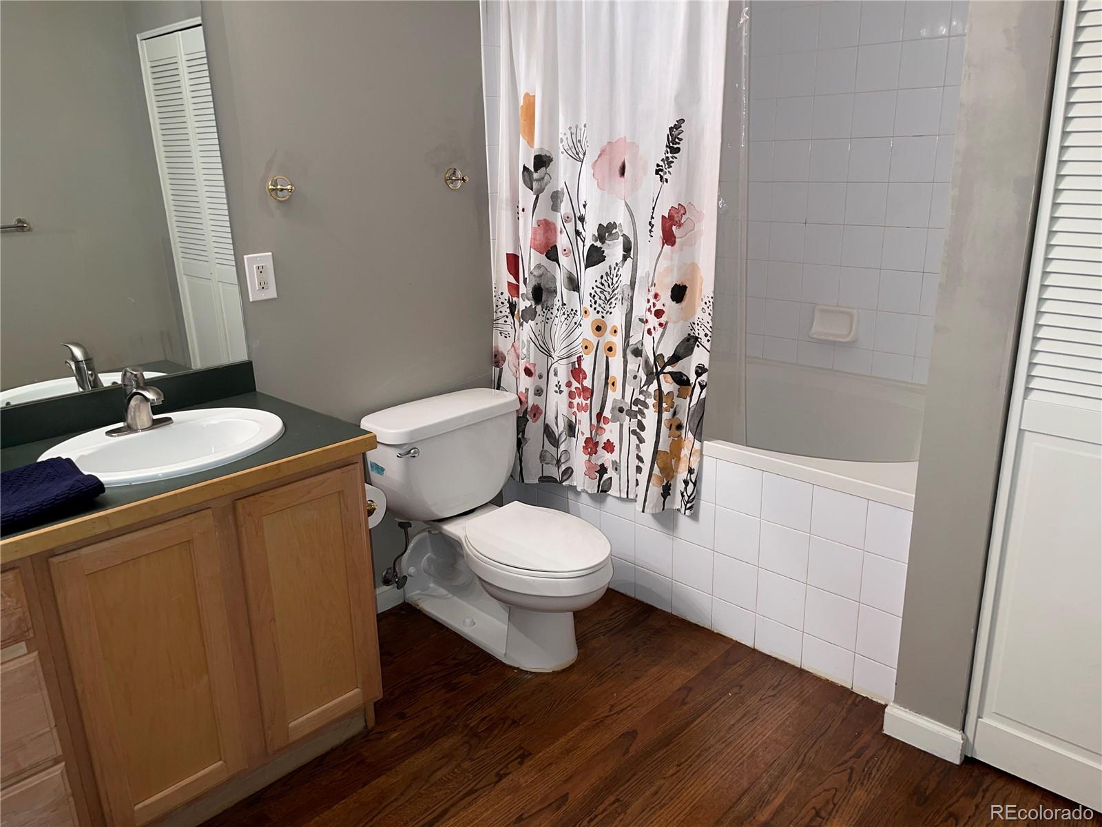 MLS Image #17 for 1555  california street,denver, Colorado
