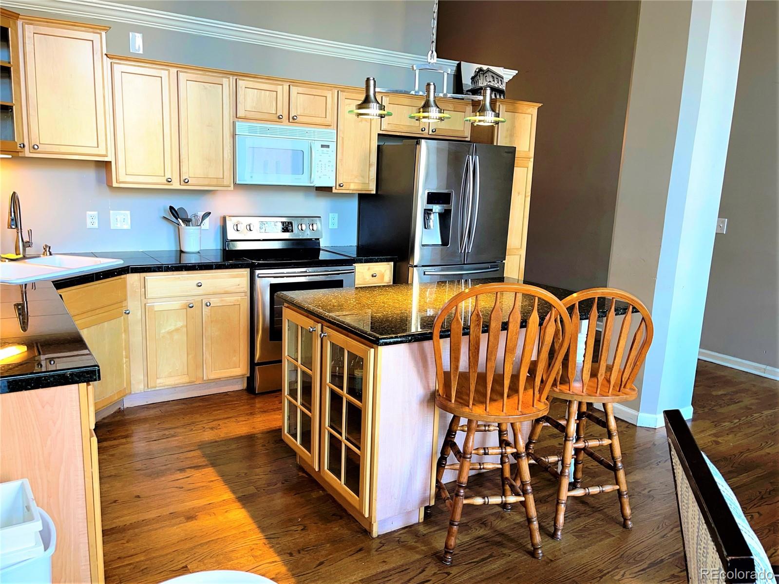 MLS Image #8 for 1555  california street,denver, Colorado