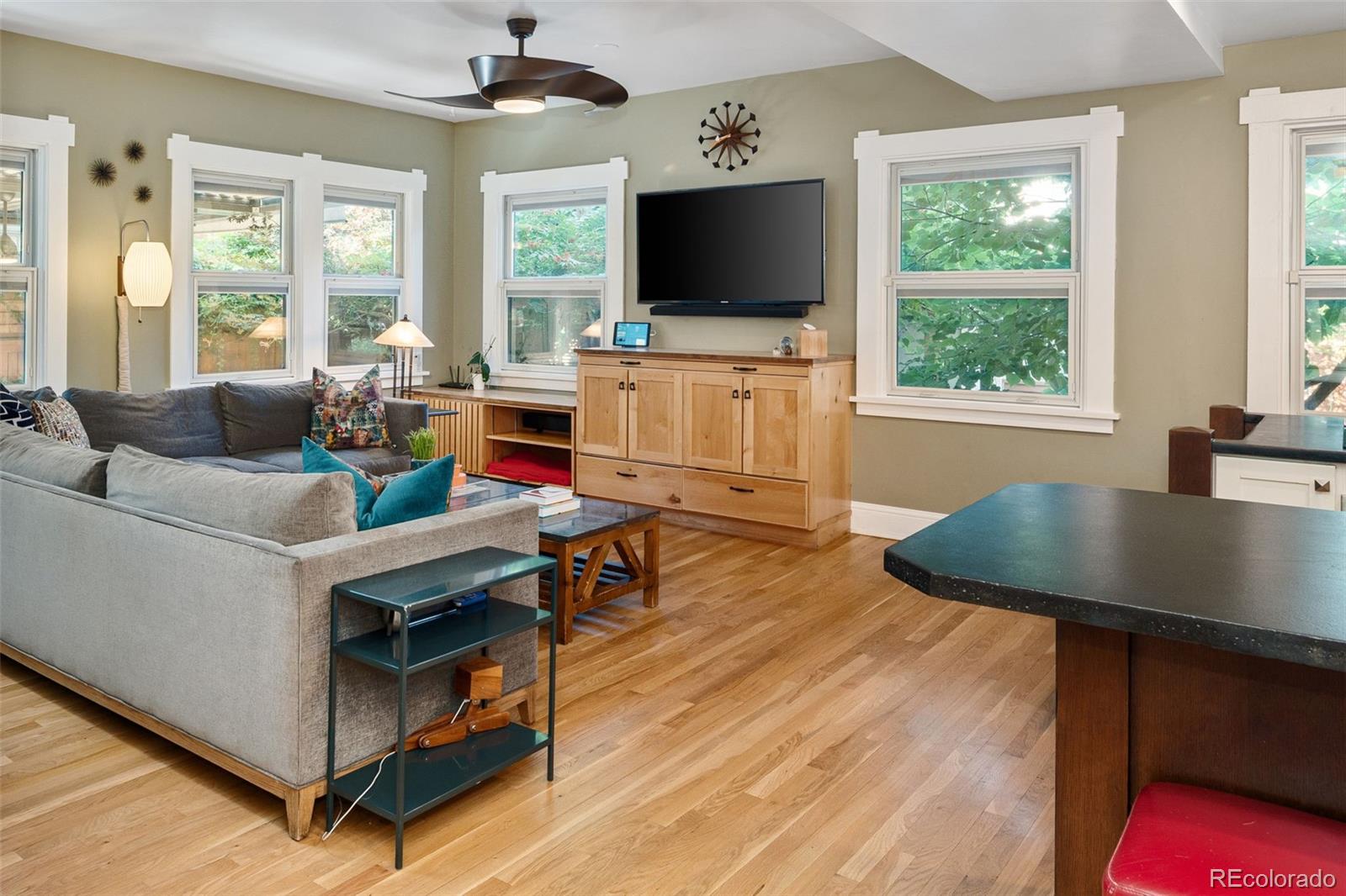 MLS Image #24 for 1121 s williams street,denver, Colorado