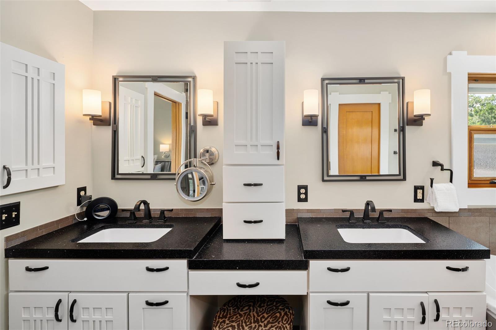 MLS Image #30 for 1121 s williams street,denver, Colorado
