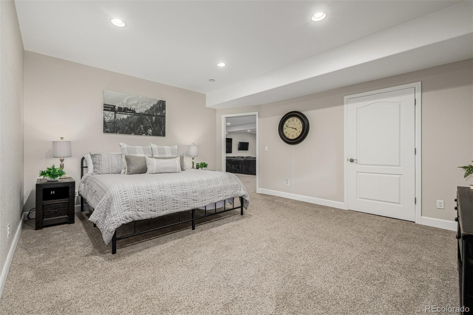 MLS Image #39 for 27375 e alder drive,aurora, Colorado