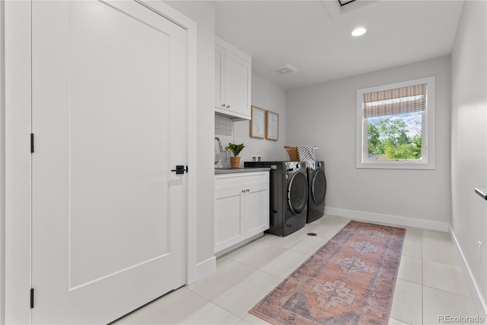 MLS Image #39 for 3256 s corona ,englewood, Colorado