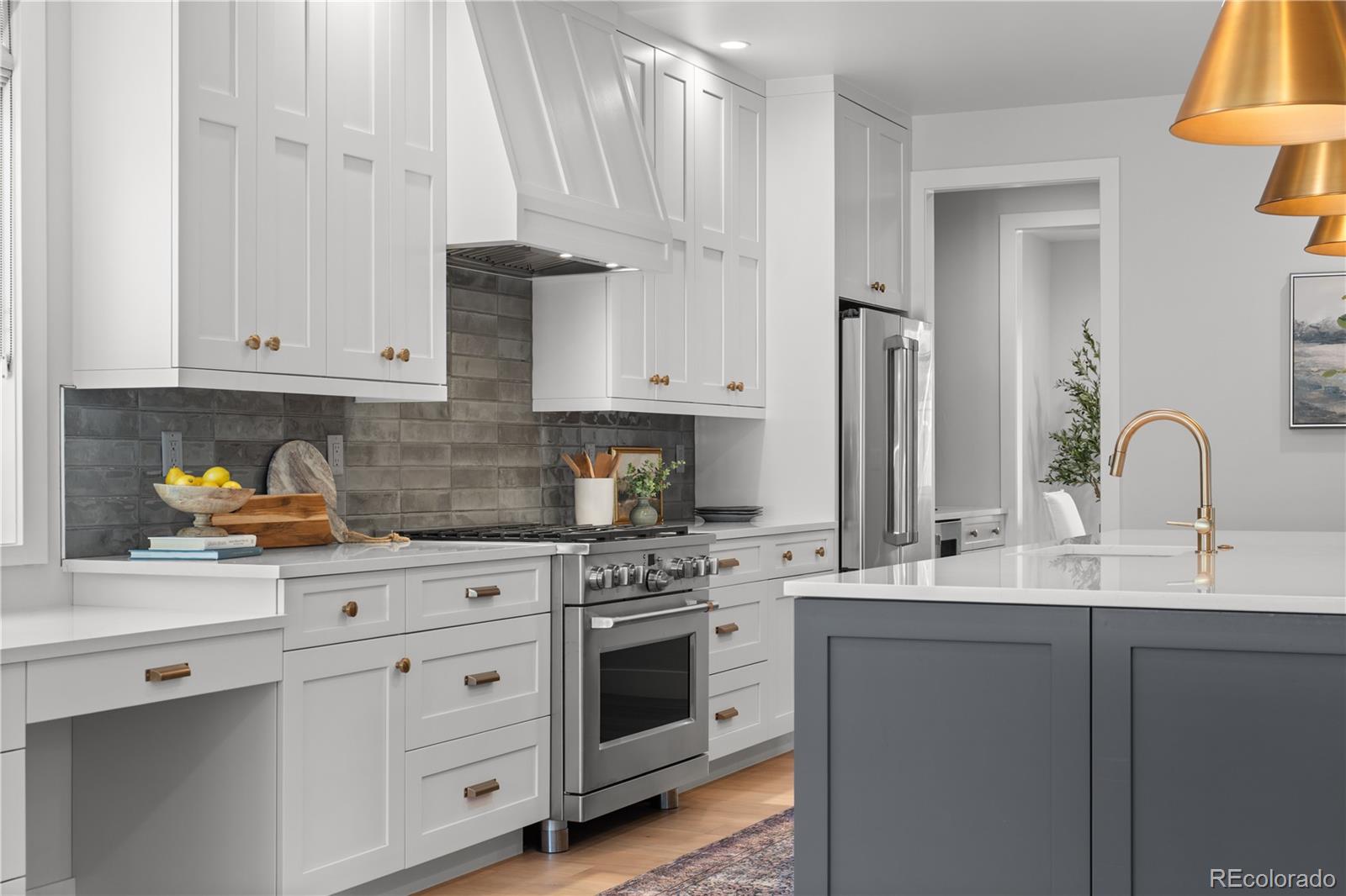 MLS Image #5 for 3256 s corona ,englewood, Colorado