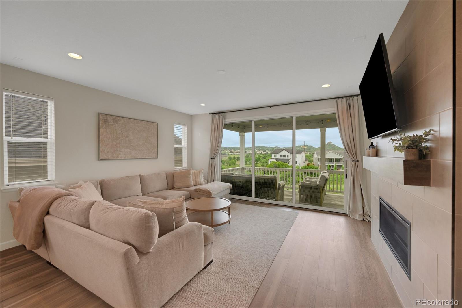 MLS Image #10 for 1148  sunlit drive,castle rock, Colorado