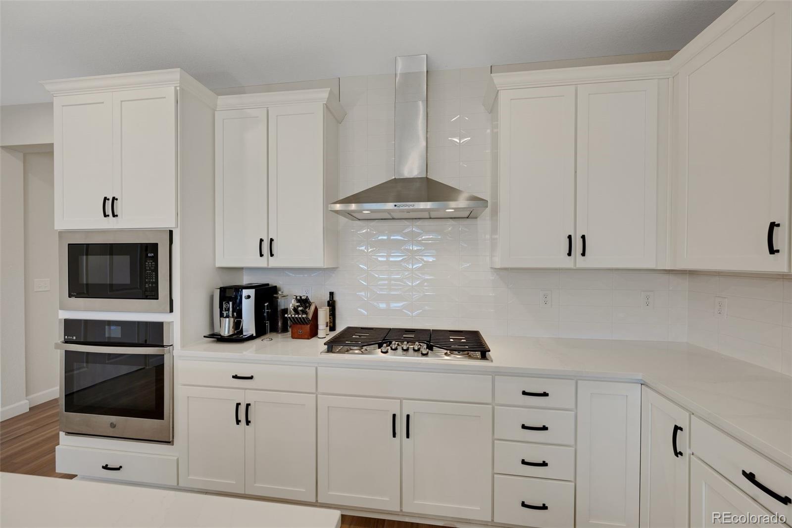 MLS Image #6 for 1148  sunlit drive,castle rock, Colorado