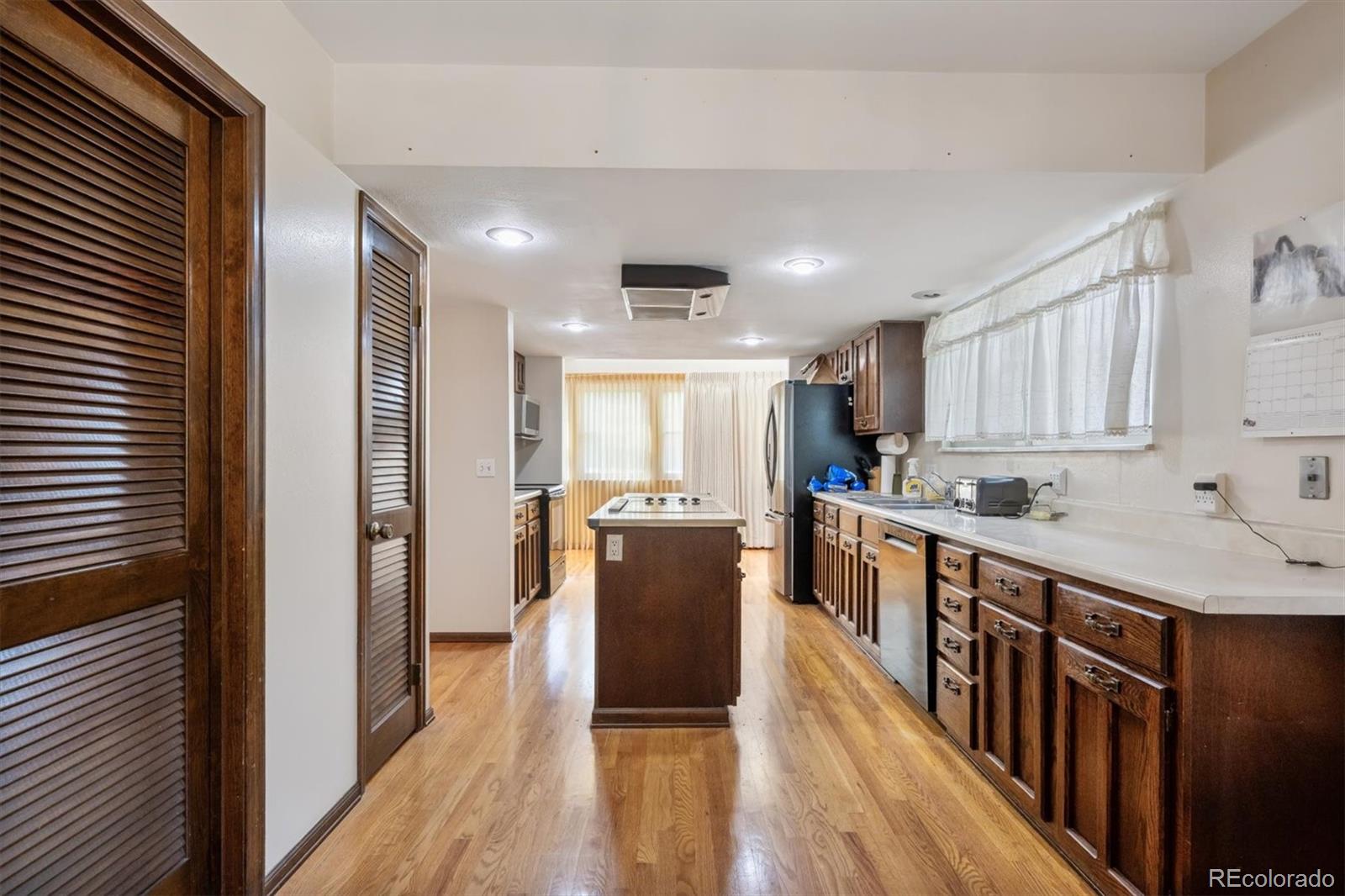 MLS Image #10 for 4855 s joplin street,aurora, Colorado