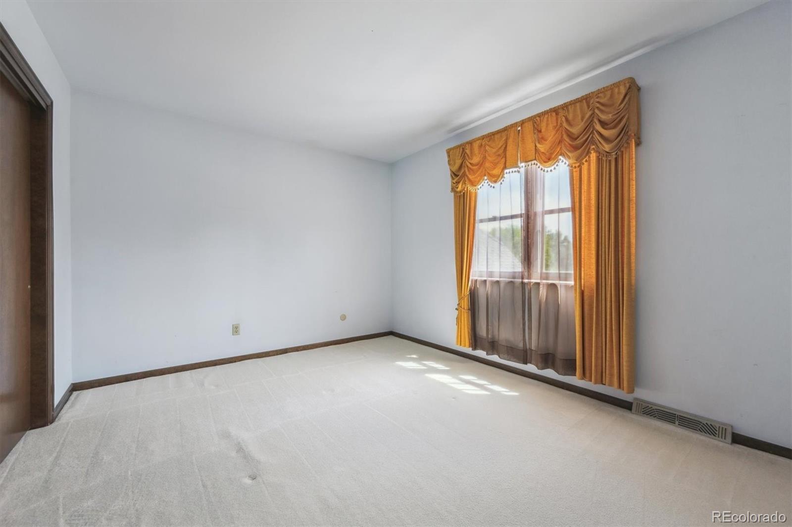 MLS Image #22 for 4855 s joplin street,aurora, Colorado