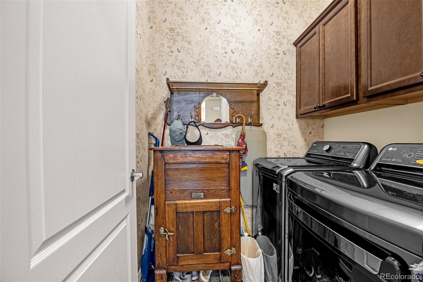 MLS Image #20 for 10626  hidden brook circle,colorado springs, Colorado