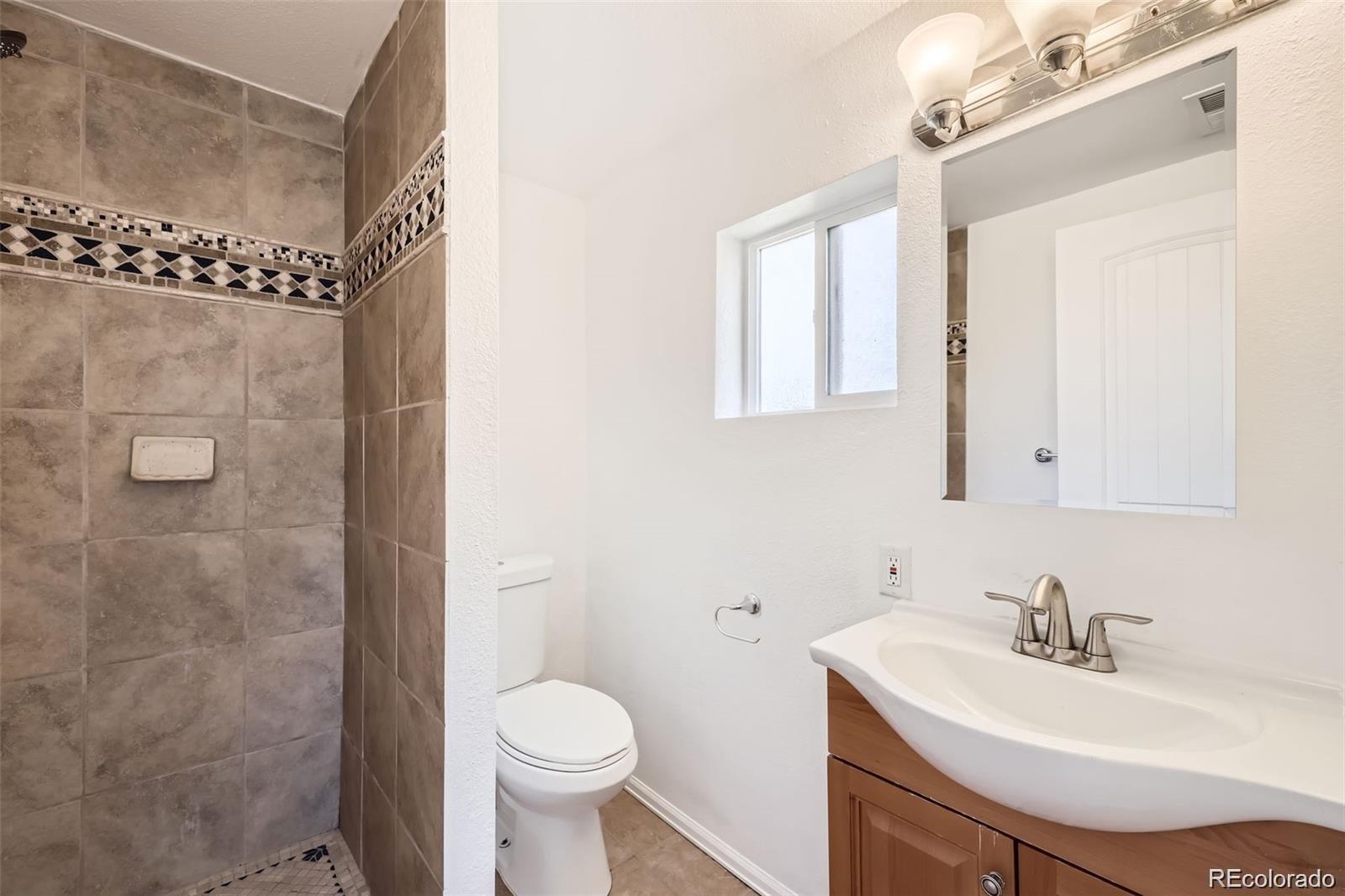 MLS Image #11 for 4730 s huron street,englewood, Colorado