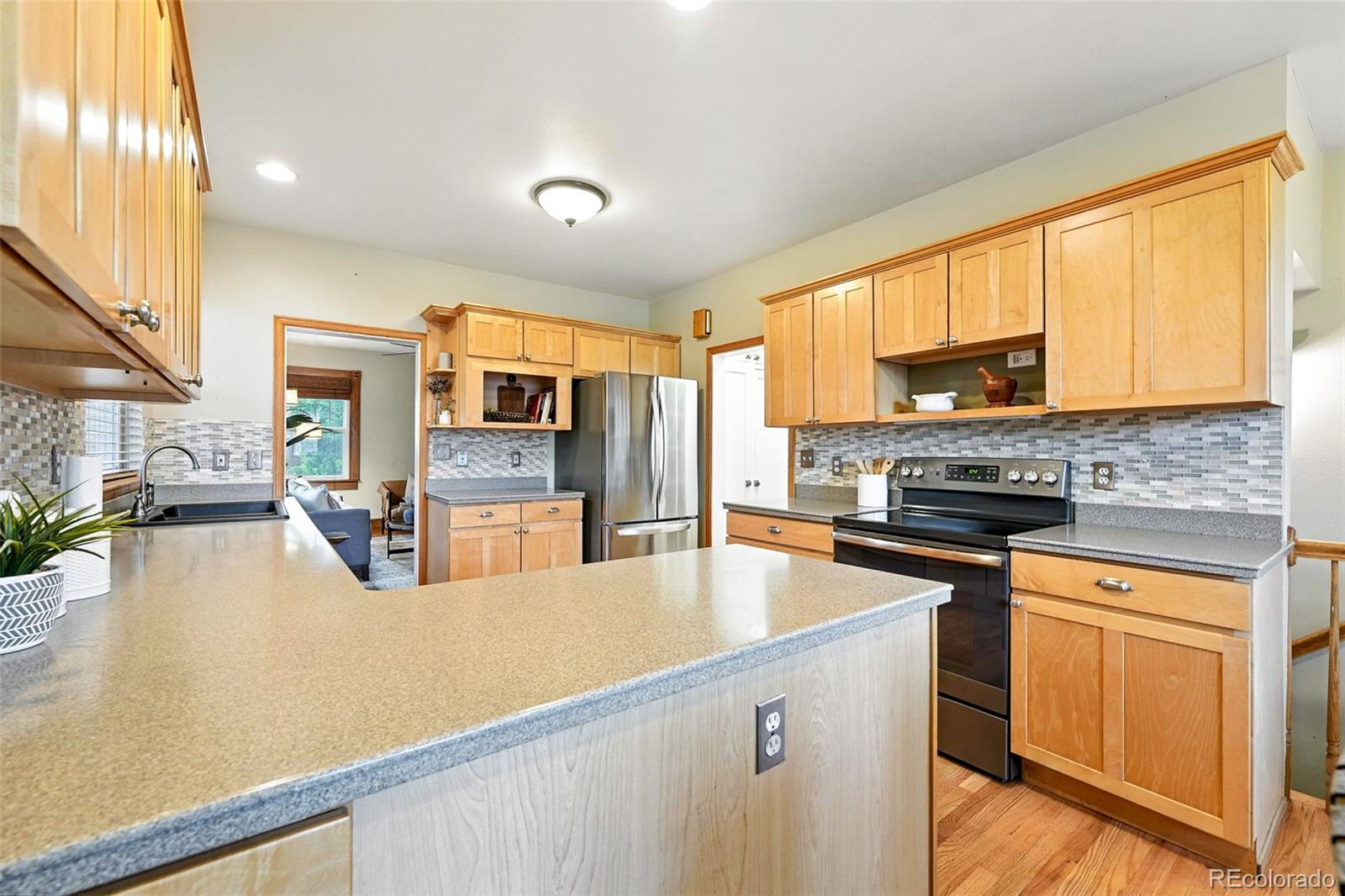 MLS Image #14 for 2232 s ogden street,denver, Colorado