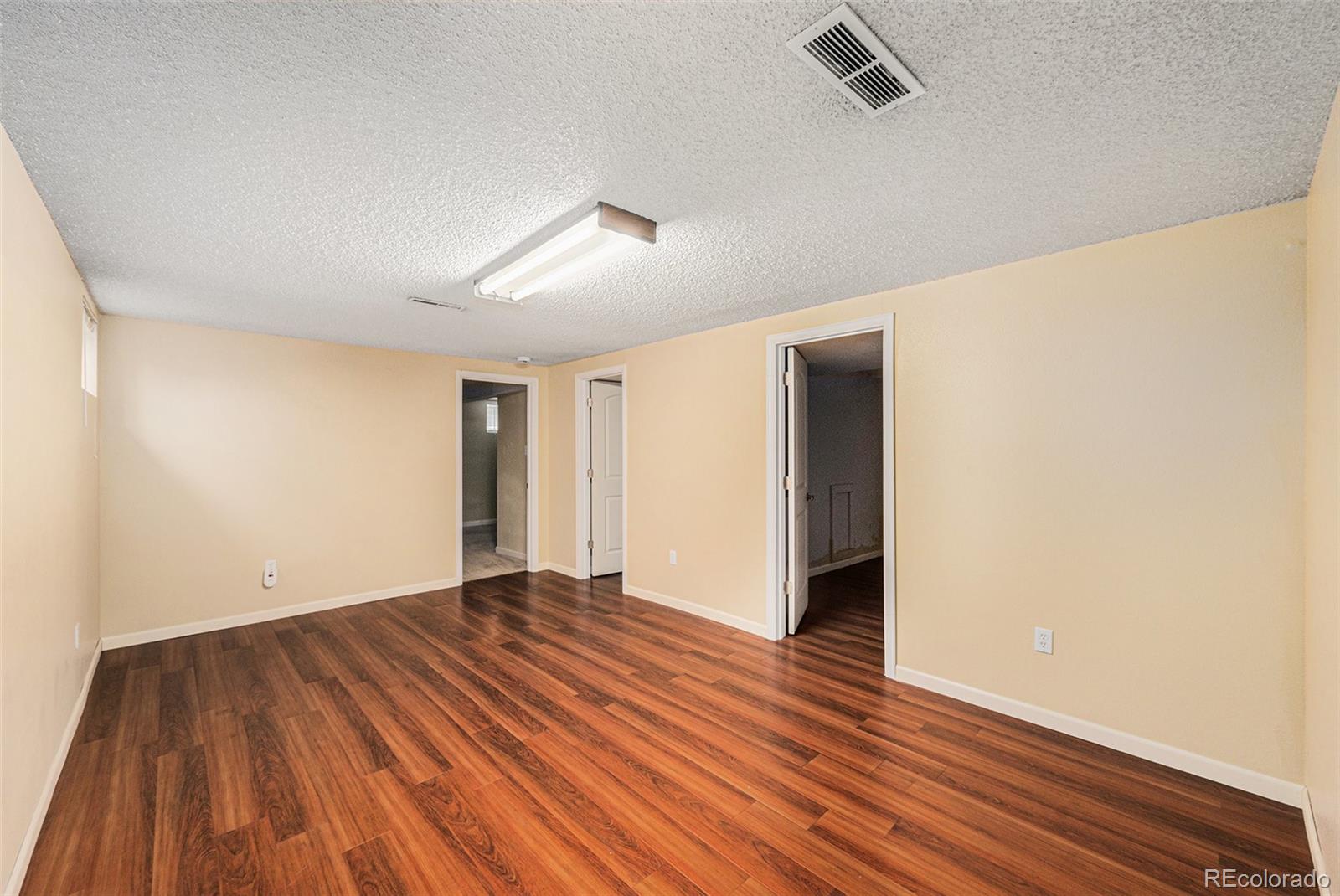 MLS Image #11 for 6427 s ingalls street,littleton, Colorado